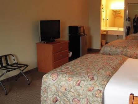 City Heart Inn & Suites Piedmont ภายนอก รูปภาพ